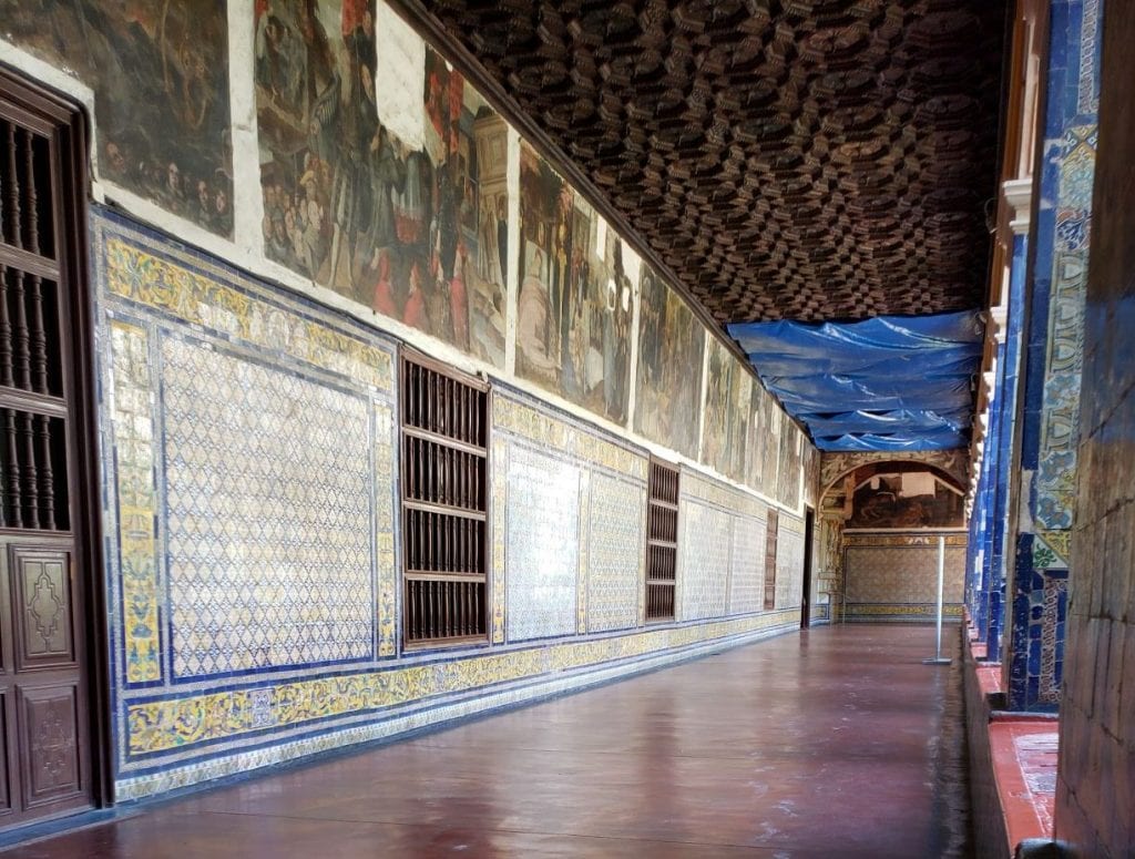 Image of Spanish tiled walls in corridors of Iglesia de San Franscisco